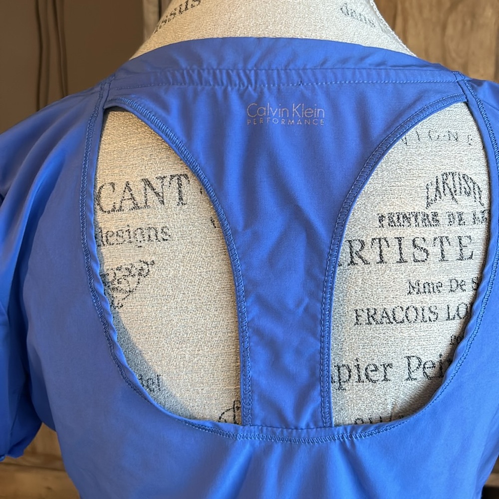 Calvin Klein Blue Performance Shirt - Medium - Picture 3 of 6